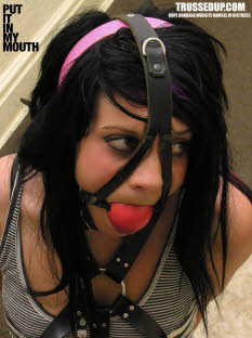 damsel in distress bondage women ball gagged sext teen girl leather body harness hot coed in bondage